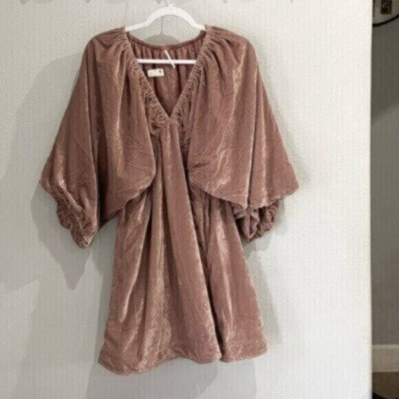 New Free People Boho Velvet Neutral Mini Dress Feminine Puff Sleeve V Neck - Picture 3 of 9